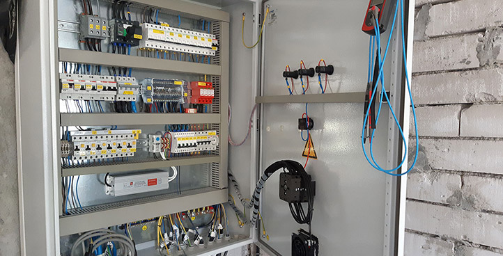 Maintenance of electrical installations